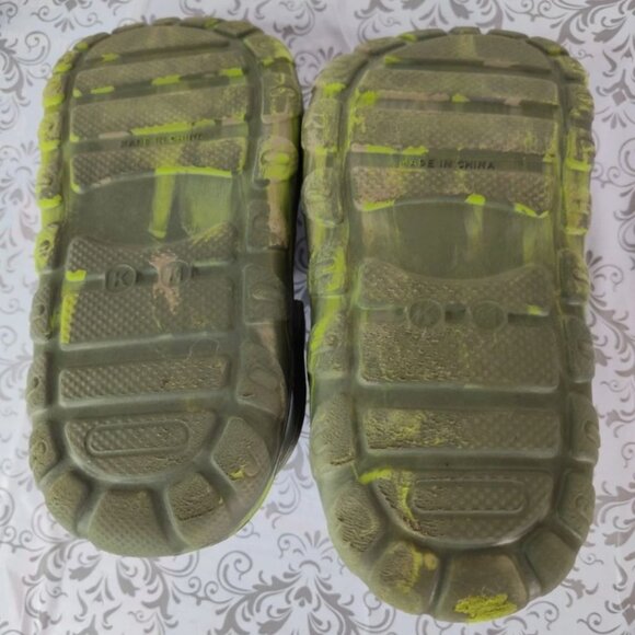 Member's Mark Toddler Boys Water-Friendly Clogs Dinosaur Slip on Size 11 - Picture 3 of 9